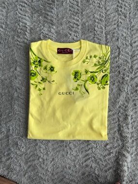 Gucci Pale Yellow Floral Logo Tee
